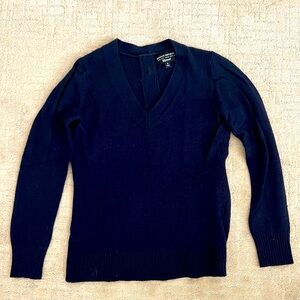 🍌Banana Republic Navy Sweater🍌